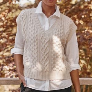 GARNET HILL Cabled Cashmere Sweater Vest